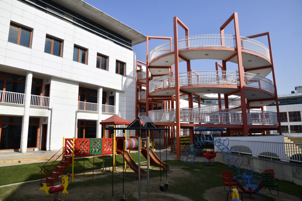 Aesthetic Infrastructure that Facilitates Learning